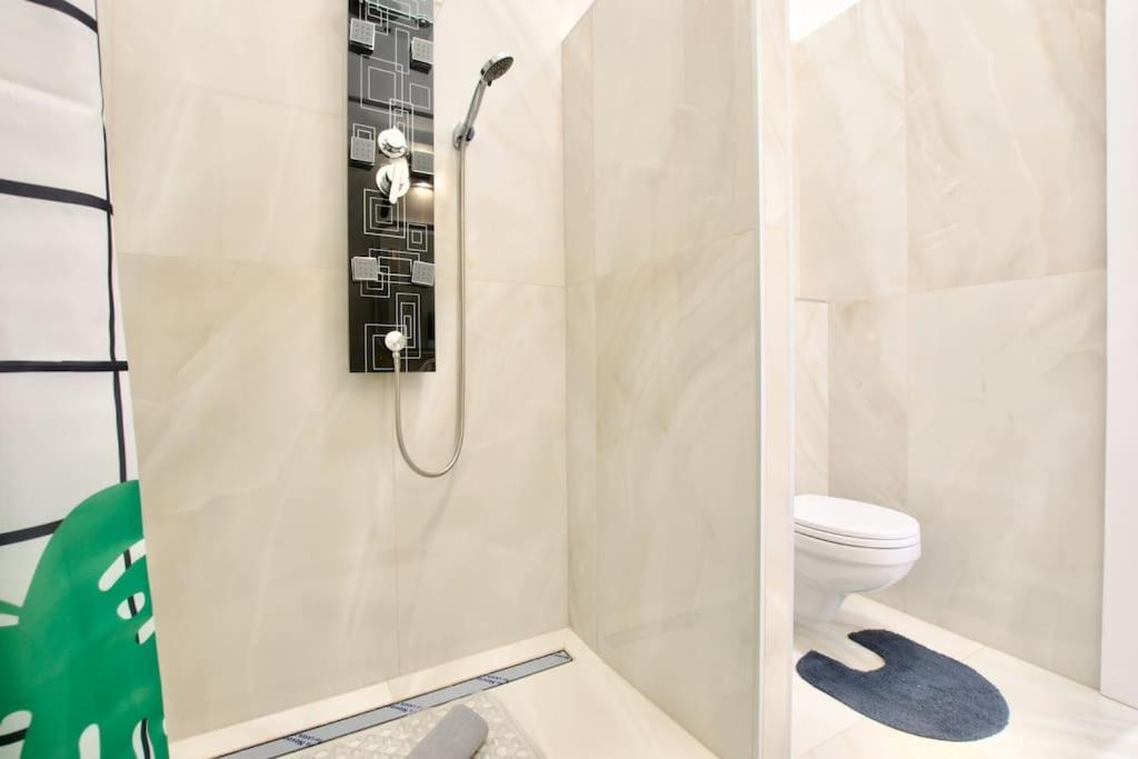 Standard By Hi5 - Muzeum 5 Appartamento